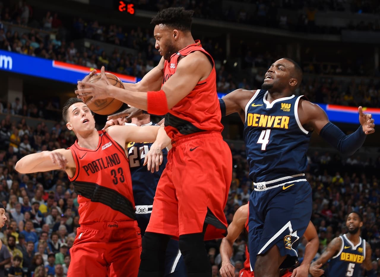 Tras una intensa y equilibrada serie que se fue a lo máximo, los Portland Trail Blazers eliminaron en el Juego 7 en Pepsi Center a los Denver Nuggets y avanzan a la Final de la Conferencia del Oeste pro primera vez en casi dos décadas para medirse a los campeones vigentes de la NBA, los Golden State Warriors.