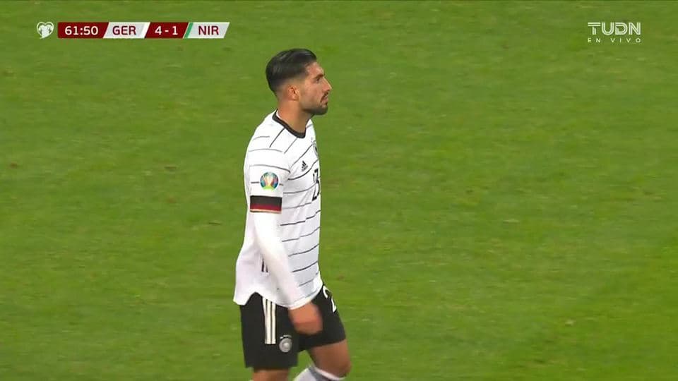 Tiro desviado de Emre Can