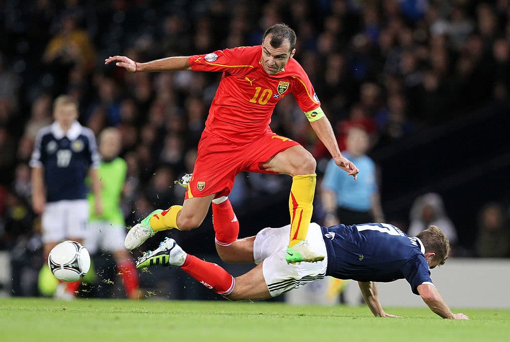La experiencia de Goran Pandev (Genoa) será de gran soporte para el conjunto que busca dar la campanada.