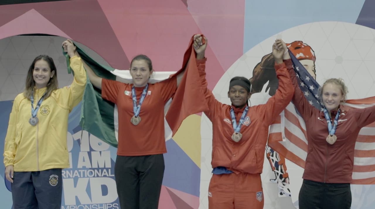 La mujer que triunfa en un deporte "de hombres"