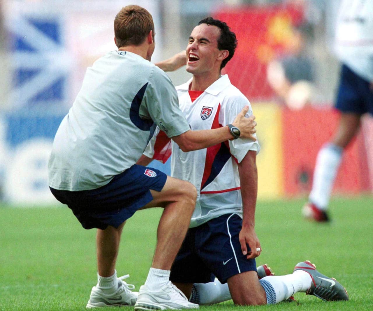 La batalla México vs. EEUU también se ha trasladado a Mundiales en el nuevo siglo, aztecas y norteamericanos tuvieron un choque en Corea-Japón 2002 con saldo a favor del vecino del norte.