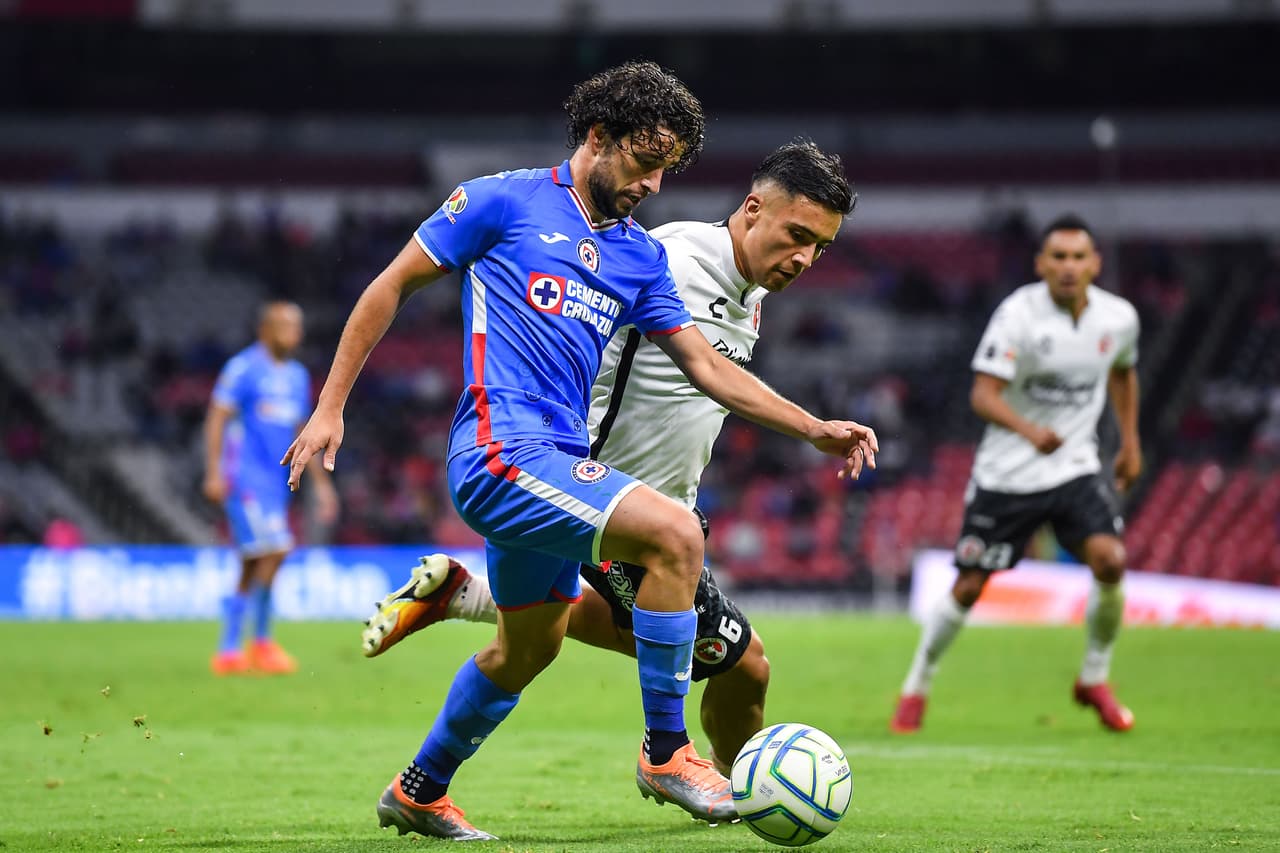 Los Xolos sorprendieron a Cruz Azul en el Azteca y ya son cuartos en la clasificación.