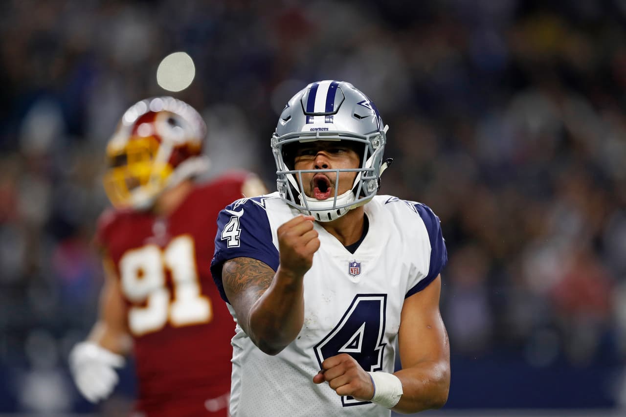 Cowboys aplastan a los Redskins y mantienen esperanzas de playoffs