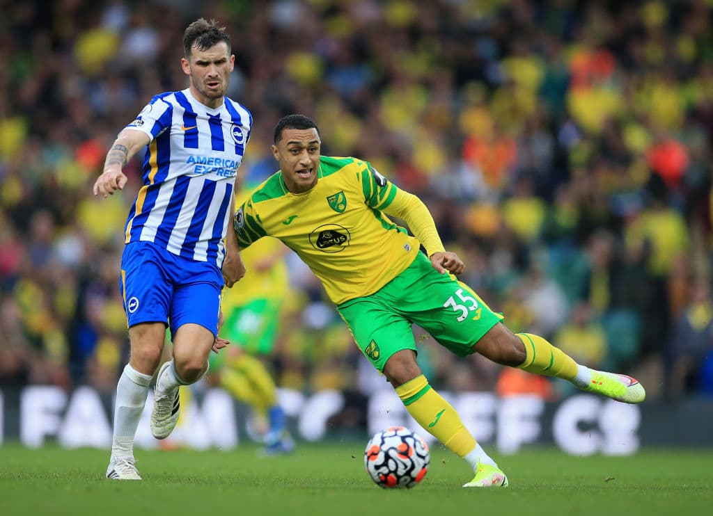 Liverpool golea 0-5 al Watford, Manchester City hace lo suyo y vencen 2-0 al burnley, Norwich City empata en casa frente al Brighton & Hove Albion, Chelsea vence por la mínima al Brentford y Southampton vence 1-0 al Leeds United.