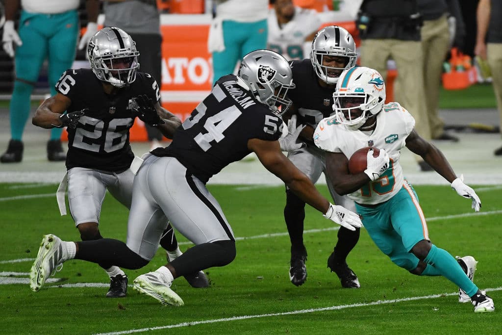 Los Miami Dolphins se aferraron y consiguieron el resultado en Las Vegas | Los Raiders dejaron de apretar en la segunda mitad del juego; Miami despertó y consiguió dejar el marcador 25-26.