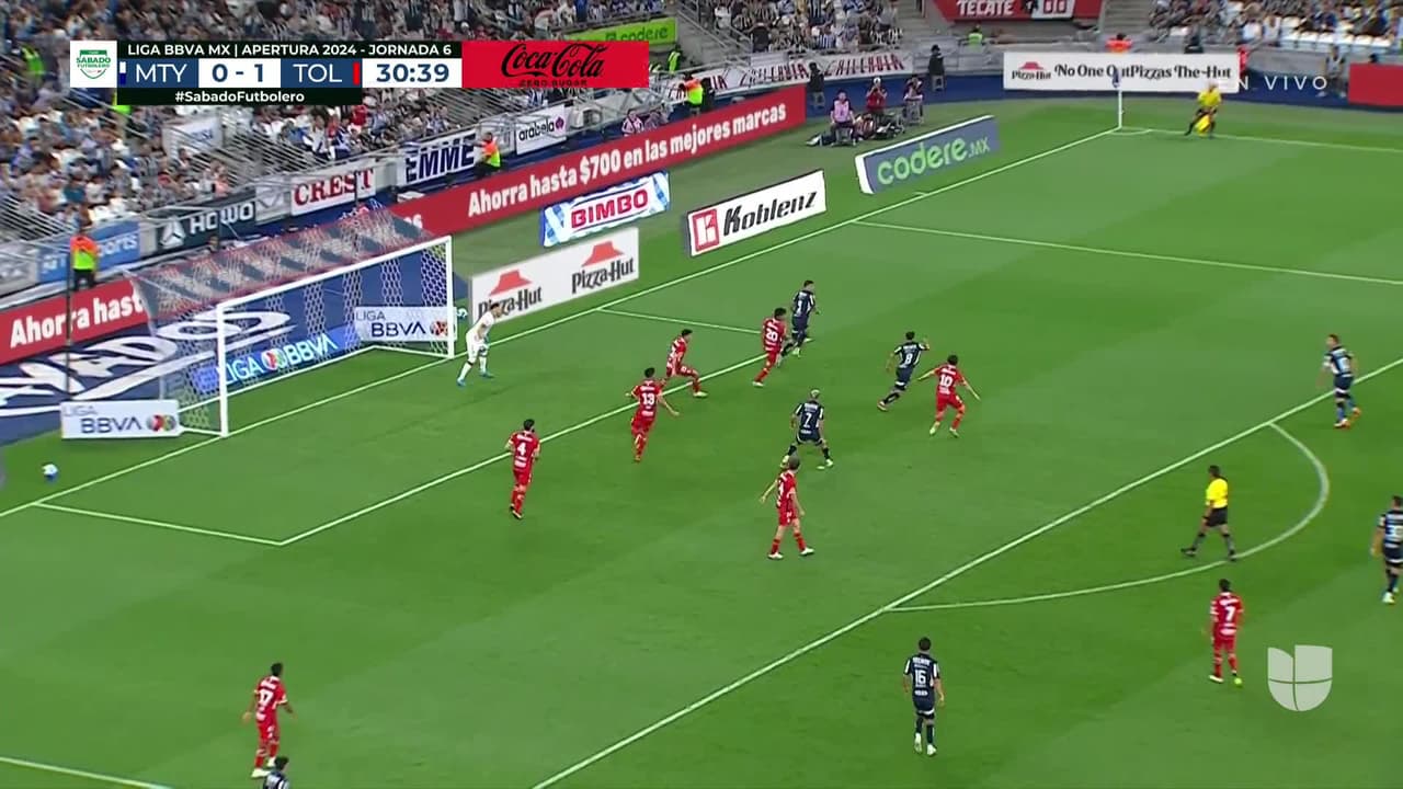 ¡TIRO ATAJADO! disparo por Sergio Canales.