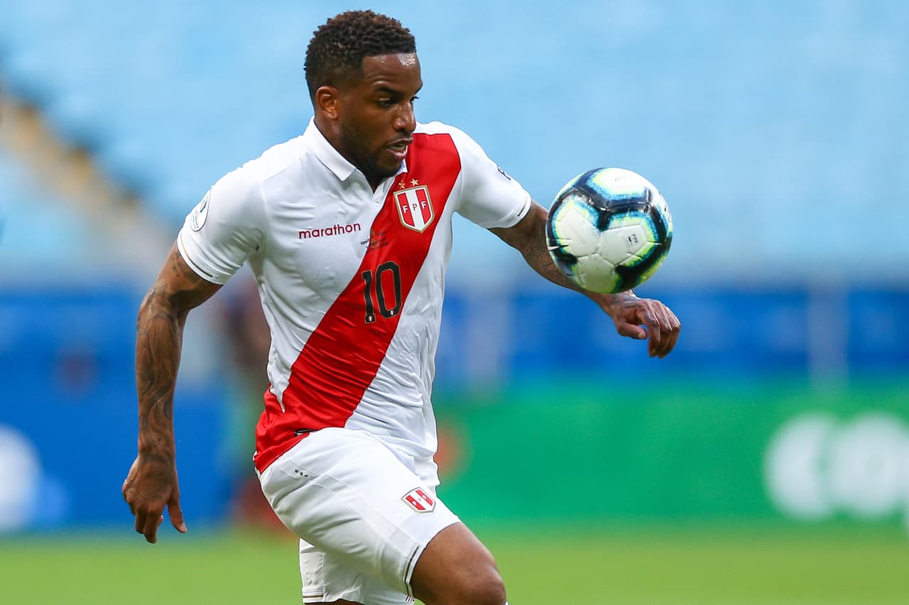 Jefferson Farfán habla de su positivo por COVID-19