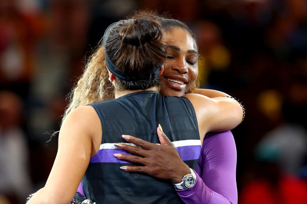 "Poder jugar en este escenario contra Serena, una auténtica leyenda de este deporte, es increíble”, dijo Andreescu en la ceremonia de premiación. “No estuvo nada fácil”.