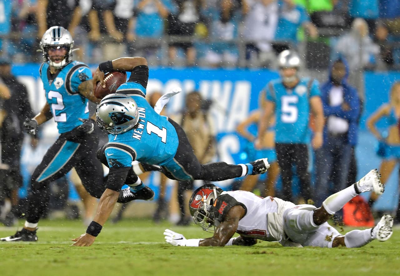 Las mejores imágenes del Carolina Panthers vs Tampa Bay Buccaneers del Thursday Night en la Semana 2 de la NFL.