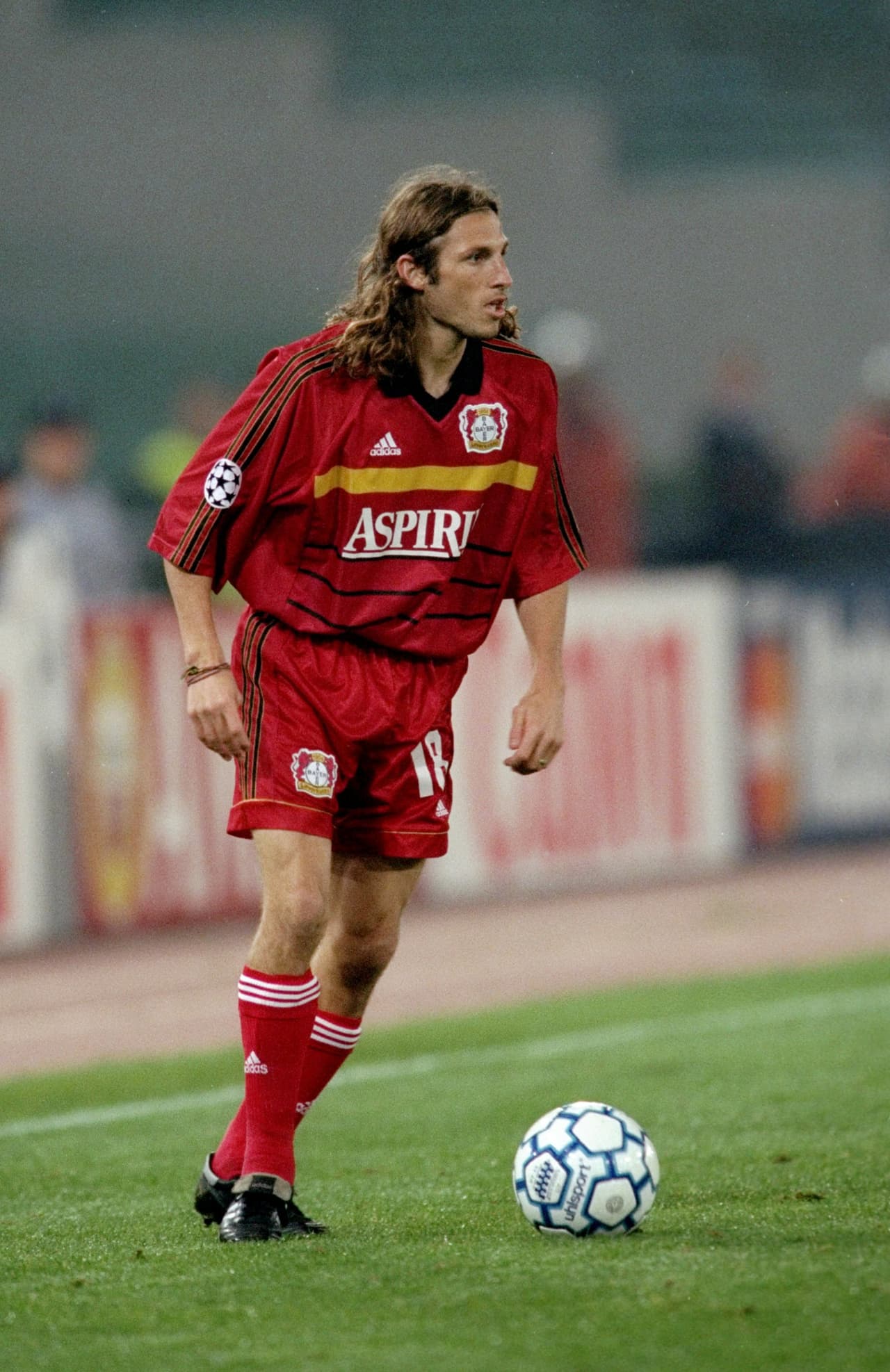 Auspiciados por la compañía Bayer, los directivos del Leverkusen procuraron fichar talento desconocido, como el estadounidense Frankie Hejduk.