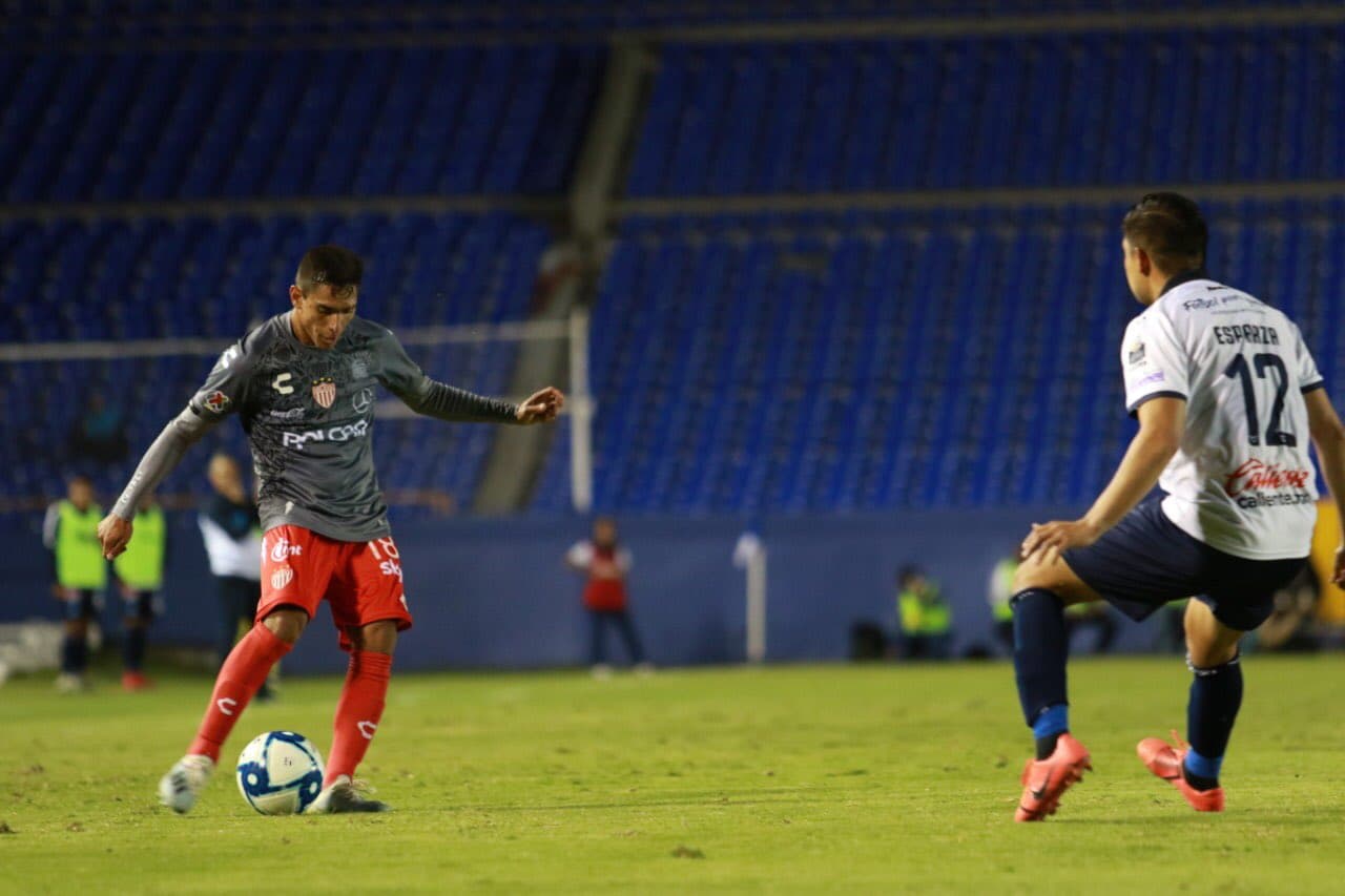 Pachuca 1-1 Atlas, Celaya 1-0 Necaxa, Santos 2-0 Guadalajara.