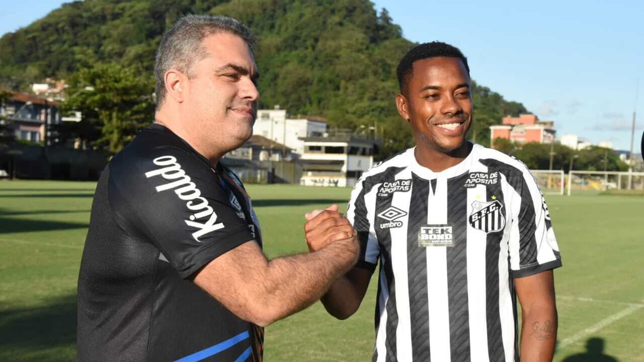 Robinho regresa a Santos de Brasil; ganará sueldo simbólico