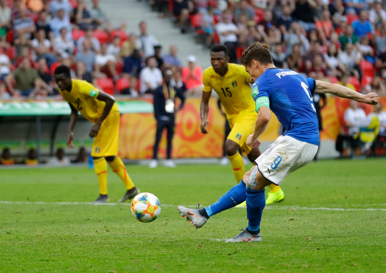 Sin embargo, Piamontó firmó su doblete al 83' cobrando un penal a favor para liquidar el asunto en Tychy.