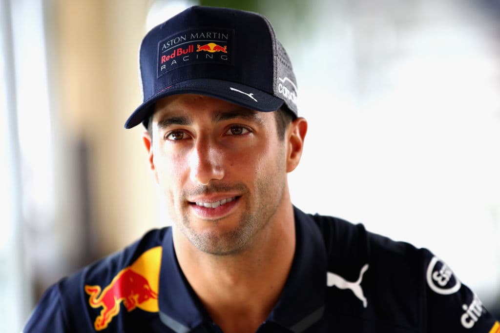 El otro miembro del equipo Red Bull Racing al volante, el australiano Daniel Ricciardo habla con la prensa en Hungría. Ya ganó dos pruebas este año, aunque en el GP de Alemania abandonó.