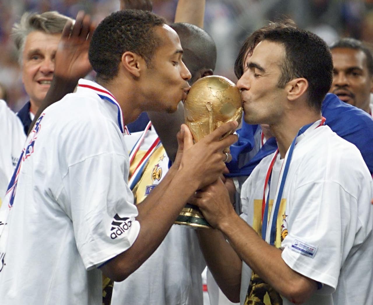El delantero Thierry Henry fue campeón en su primer mundial con Francia en 1998. En sus tres participaciones siguientes en 2002, 2006 y 2010 se quedó con las ganas de repetir esa gloria.