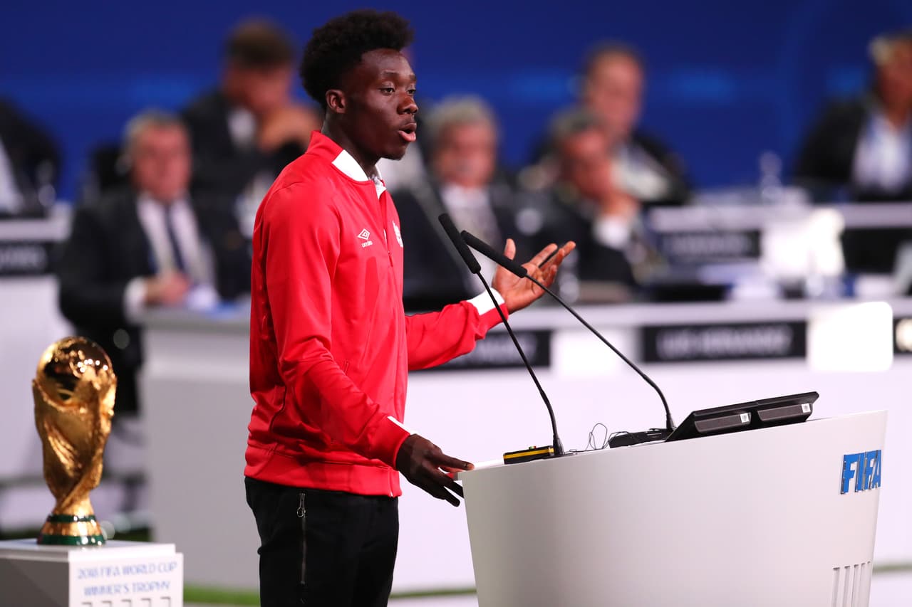 14. Alphonso Davies - 11,3 millones de dólares del Vancouvr Whitecaps al F.C. Bayern Múnich.
