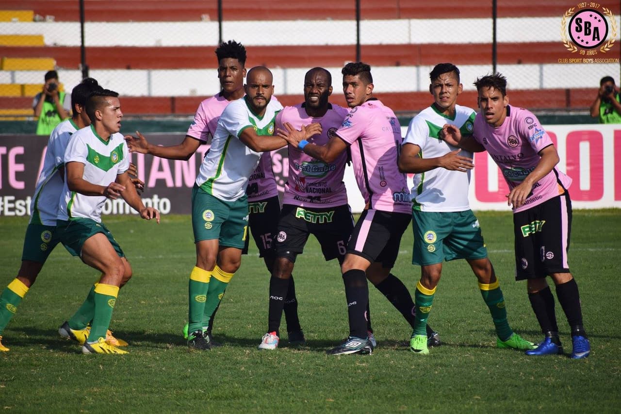 César Vallejo 1-[1] Sport Boys: Carlos Ambriz se reportó con el gol de la visita, que en penales logró el título de ascenso en Perú y logró el cupo en la Primera División. El delantero, ex Morelia, llegó a tres anotaciones en el campeonato.