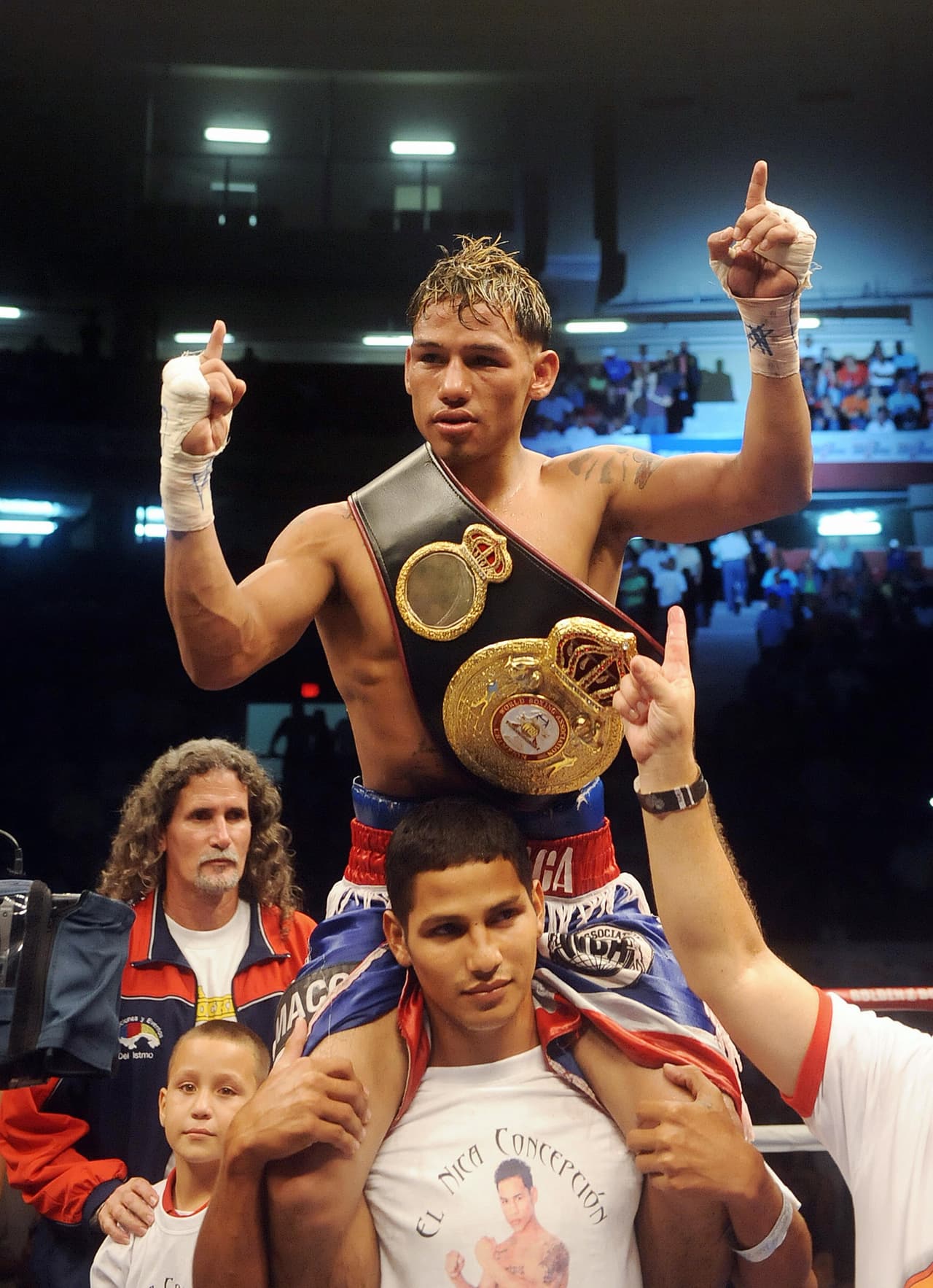 Boxeador Luis Concepción es sancionado por conducir ebrio