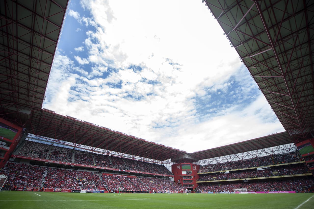 Estadio Nemesio Diez (Toluca 2-2 Chivas) - 22,226 espectadores