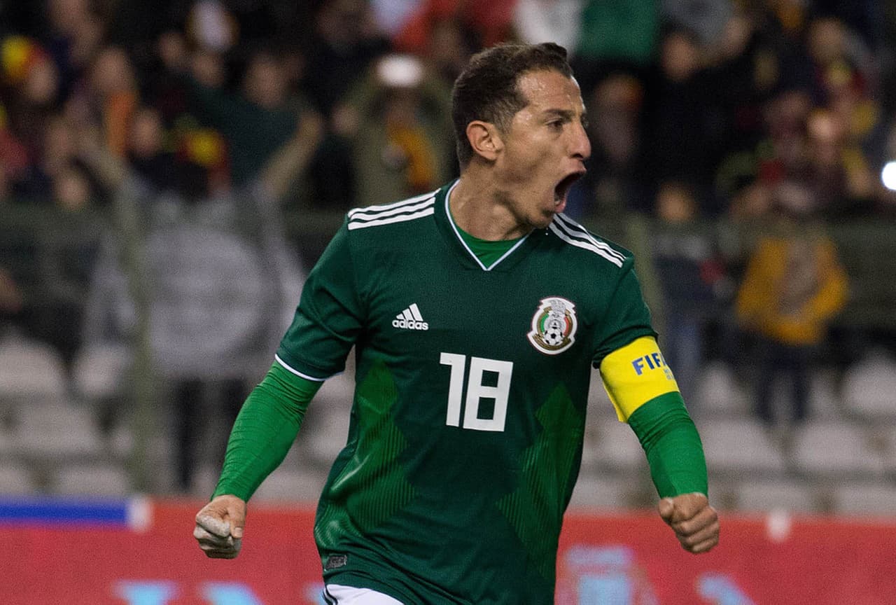 El tercer lugar lo lidera 
<b>Andrés Guardado (Betis), </b>con cuatro goles, los cuales convirtió ante El Salvador (Eliminatorias), Canadá (Eliminatorias), Paraguay (Amistoso) y Bélgica (Amistoso).