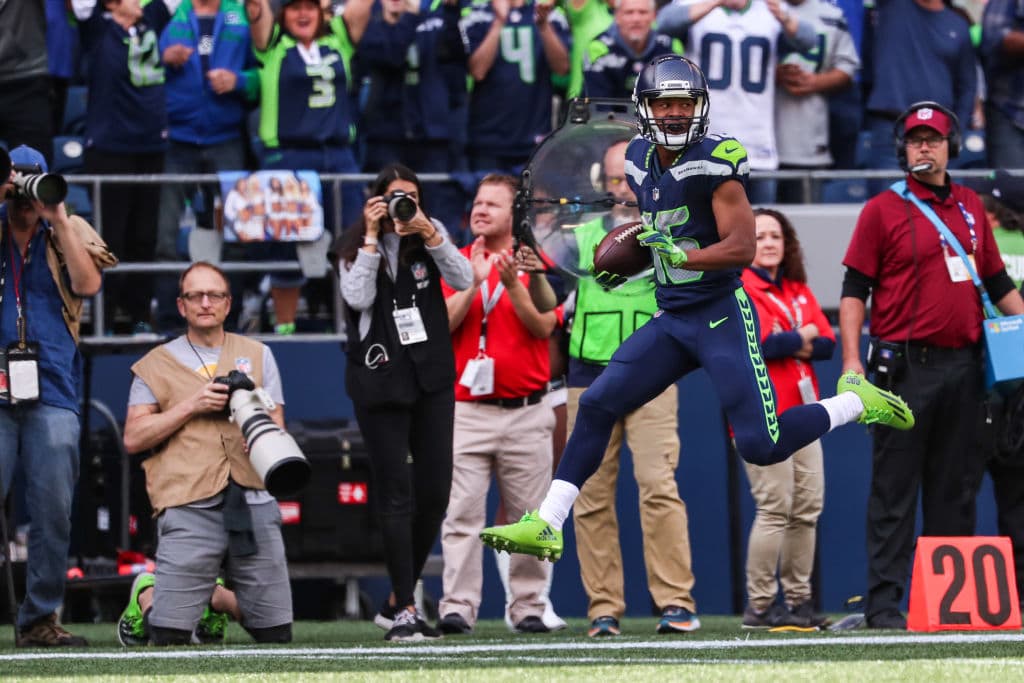 Se tardó tres semanas pero es bienvenida. Los Seattle Seahawks debieron aguradar hasta la Semana 3 para lograr su primera victoria de 2018 tras doblegar 24-13 a los Dallas Cowboys.