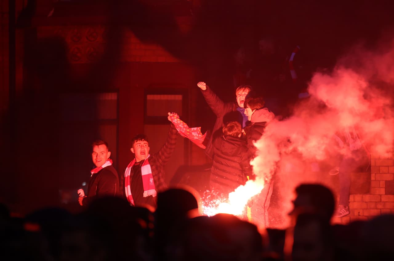 El Liverpool cayó por la mínima en el juego de ida, pero el líder de la Premier League, junto a el impulso de su afición en Anfield y con la frase 'You'll never walk alone' buscarán la remontada para clasificarse a Cuartos de Final.