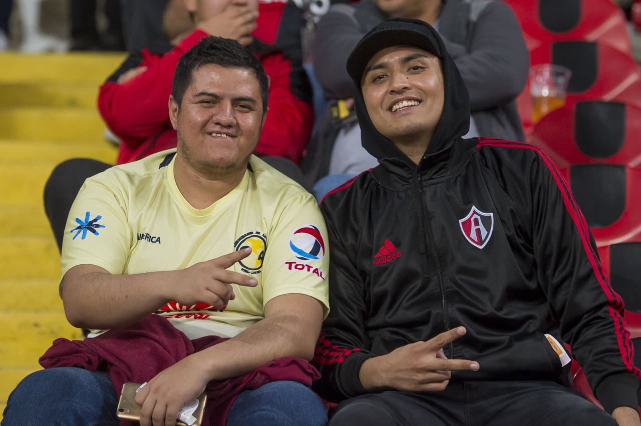 Los fanáticos del Atlas y el América listos para el juego en el Estadio Jalisco por la jornada 2 del Clausura 2019.