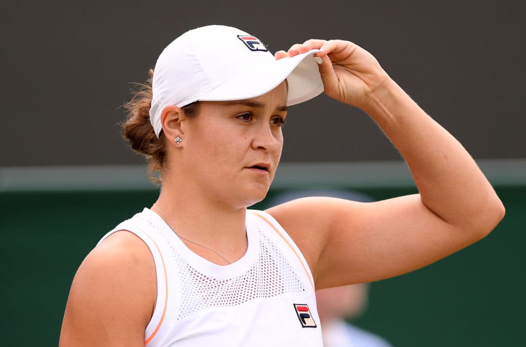 El revés ante Riske cortó una racha de 15 triunfos seguidos de Barty, quien venía de ganar el Abierto de Francia y estrenaba su condición de número uno del mundo. “Me falló el saque a partir del segundo set. Dejé que ella se metiera en el partido”, se lamentó Barty. “Perdí un partido. No es el fin del mundo”.