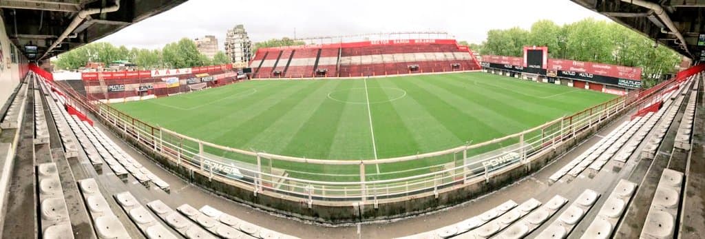 El Estadio Diego Armando Maradona, mundialmente conocido como La Paternal, es casa del Argentinos Juniors.