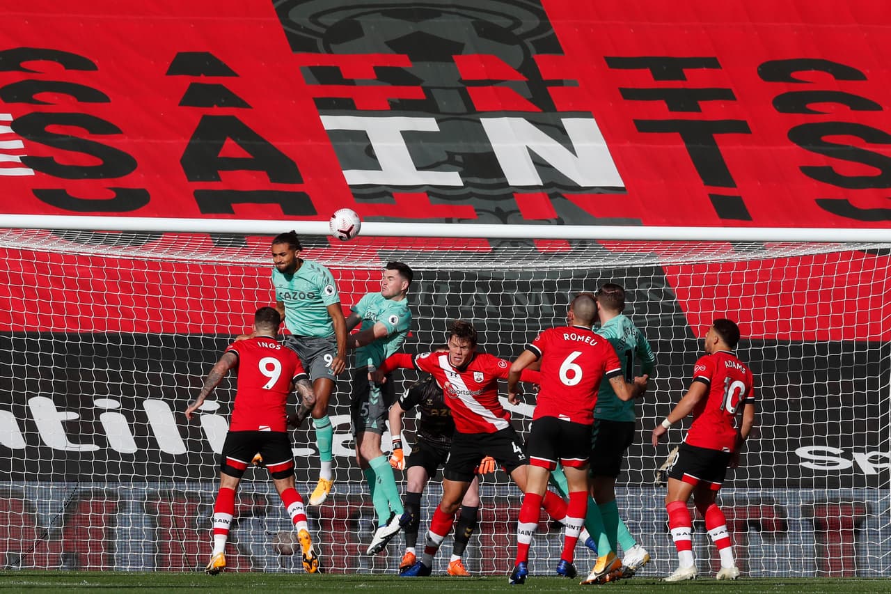 Cae el Everton de Ancelotti ante el Everton 2-0. Los tantos fueron conectados por James Ward-Prowse y Che Adams durante la primera mitad del partido. Los ‘Toffees’ pierden su racha invicta durante la quinta Jornada en la Premier League.