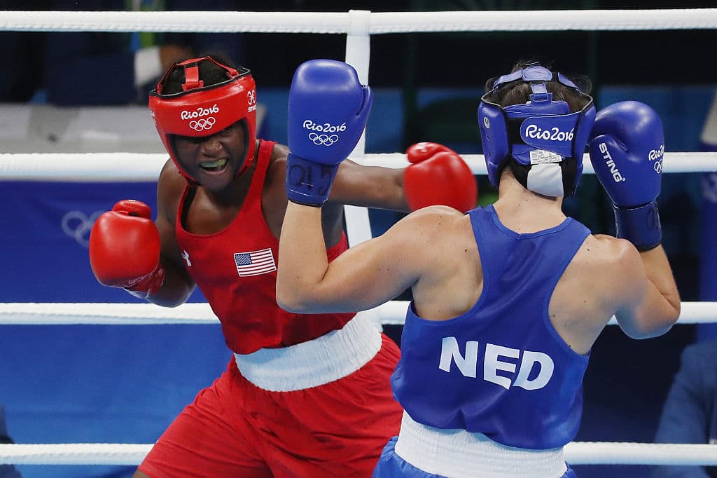 La idea de convertir a los boxeadores amateur en profesionales después de los Olímpicos está condicionada por la AIBA que en caso de no firmar previamente no tendrán participación.