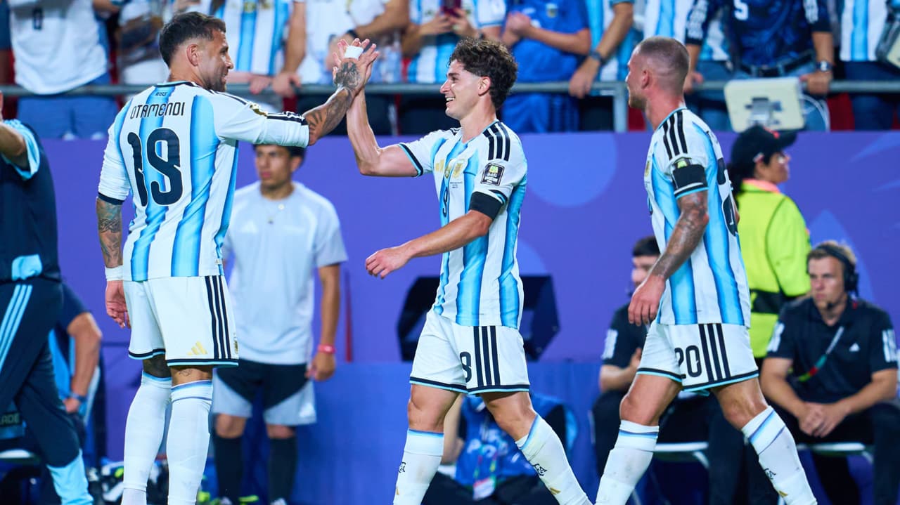 Argentina vs. Inglaterra con la estadística del lado albiceleste