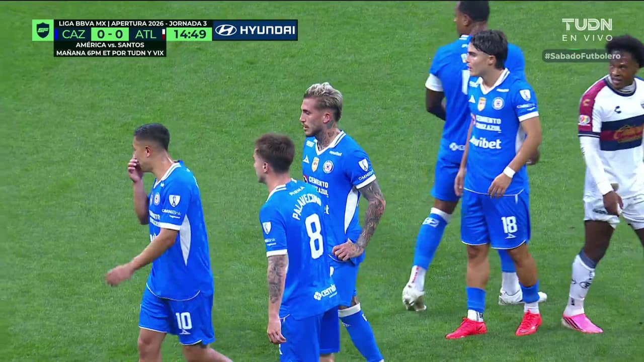 ¡TIRO ATAJADO! disparo por Luka Romero.