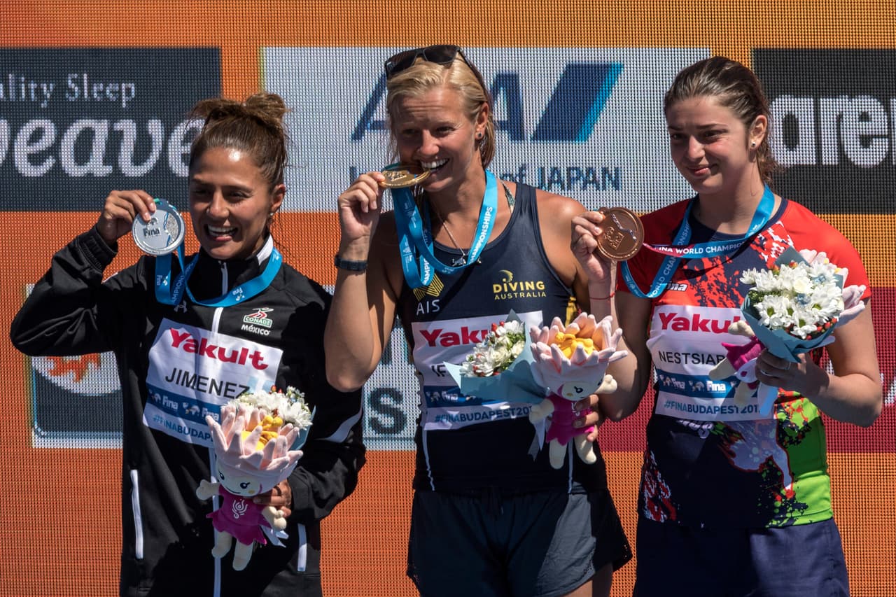 La mexicana Adriana Jiménez gana la plata mundial en clavados de altura