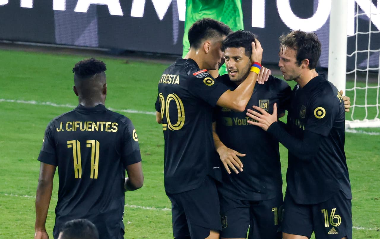 Carlos Vela y sus compañeros avanzan en la Liga de Campeones de Concacaf.