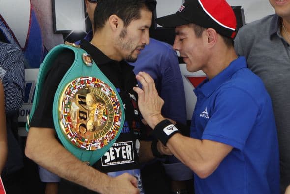 Por su parte, Jorge Arce, con un récord de 64 victorias, 49 nocauts, siete derrotas y dos empates, buscará pasar a la historia como el primer púgil mexicano en adjudicarse seis coronas mundiales (Foto: Zanfer)