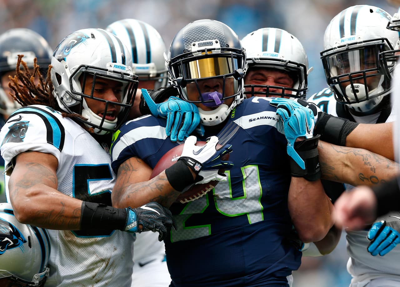 MARSHAWN LYNCH - Corredor Seleccionado por Buffalo Bills en el Draft de 2007 durante la 1ª. Ronda, Pick 12. Jugó hasta 2010 con Bills, año en que fue cambiado a Seattle Seahawks donde fue campeón en el Super Bowl XLVIII y se retiró en 2015.