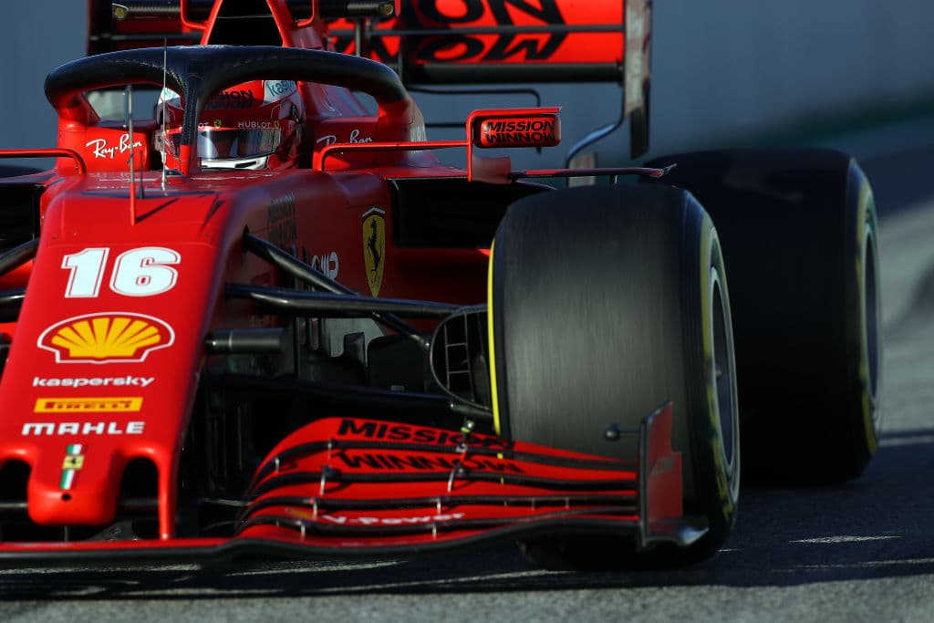 La Fórmula Uno se prepara con los ensayos de las nuevas monoplazas de los equipos en Barcelona, previo al inicio del Gran Premio que inicia el 15 de marzo en Australia.