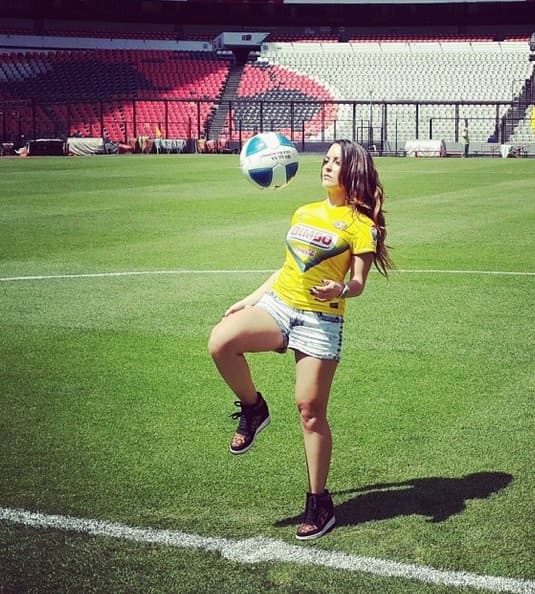 Patty López también es una fanática a muerte de América y celebró el título de Concacaf desde el estadio azteca