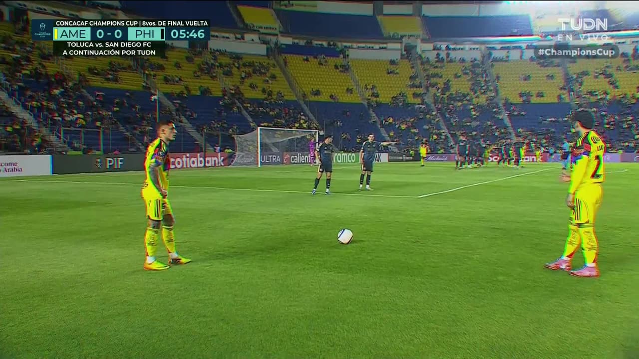 ¡GOL!  anota para América. Rodrigo Dourado