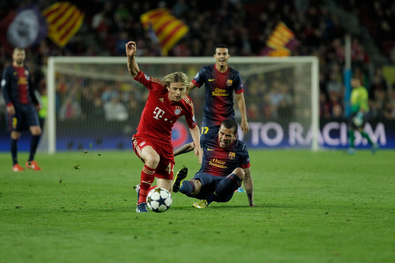 <b>Fiel reflejo</b>
<br>Los jugadores del Barcelona se la pasaron más en el piso que creando buen futbol y opciones de gol.