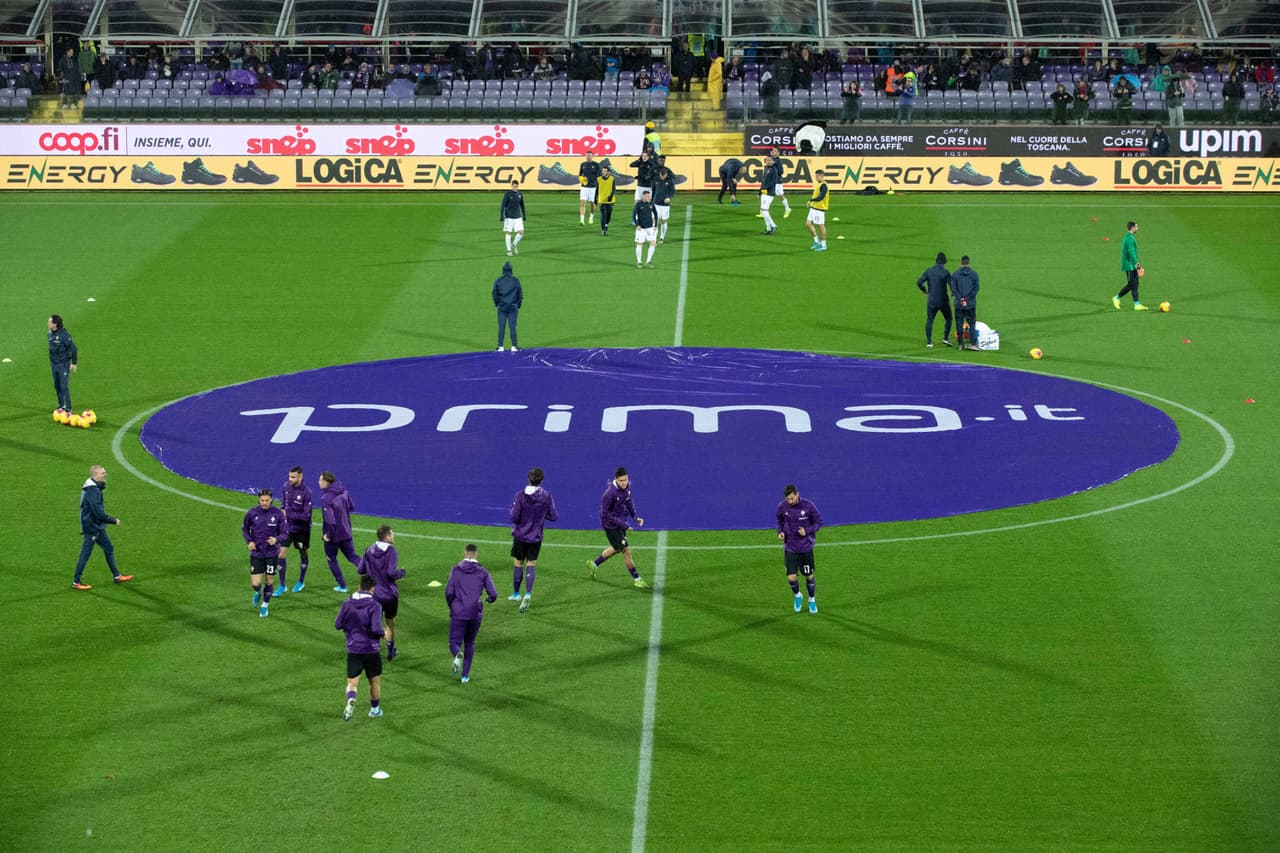 Roma golea a la Fiorentina con goles de E. Dzeko, A. Kolarov, L. Pellegrini y N. Zaniolo llevándose los tres puntos, mientras que la Fiorentina está muy cerca del descenso.