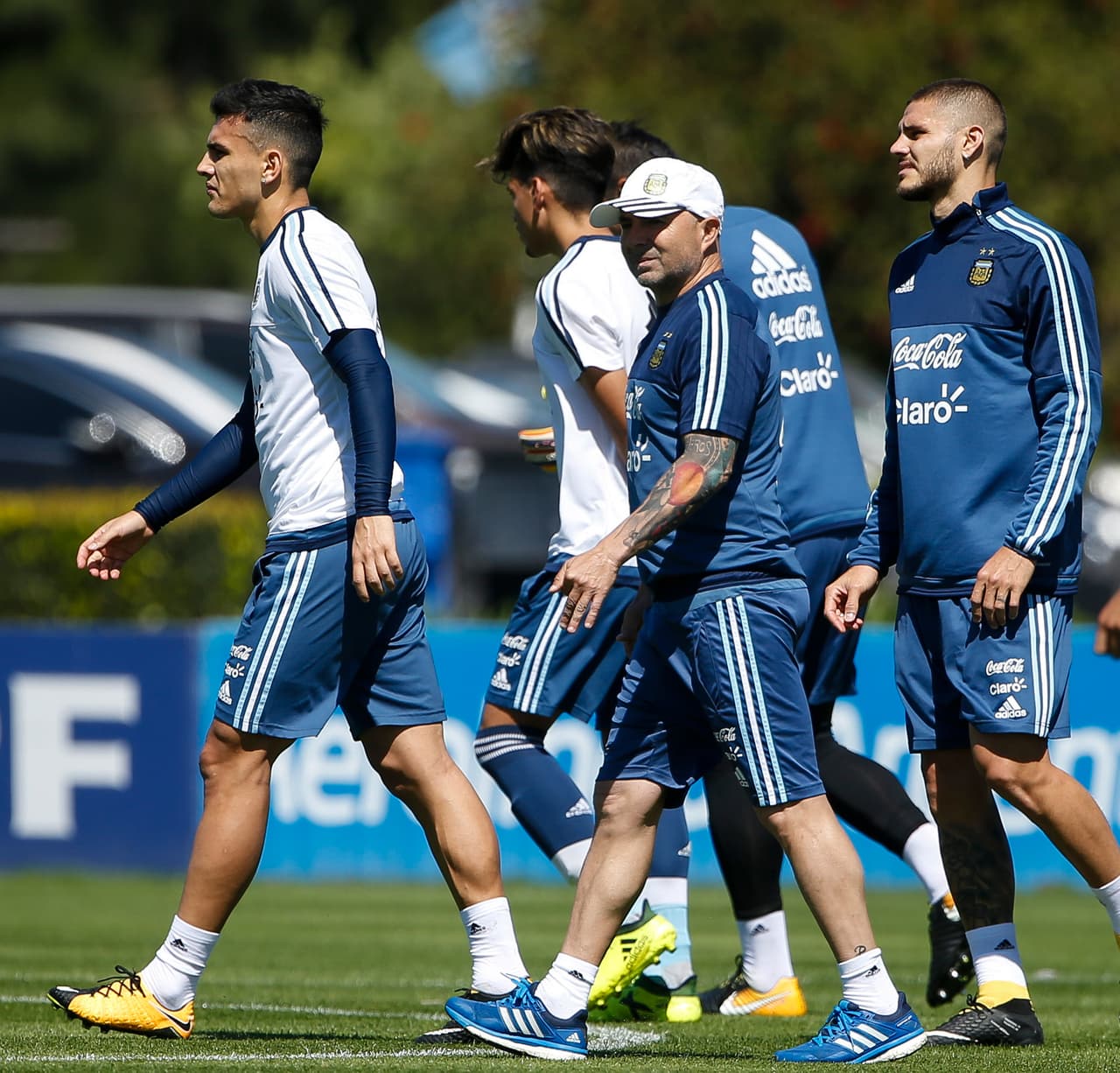 El técnico Jorge Sampaoli y sus dirigidos saben que su motivación tendrá que estar en un triunfo contra Ecuador, pero que dependen de que no haya ganador en Perú y que no gane Chile.