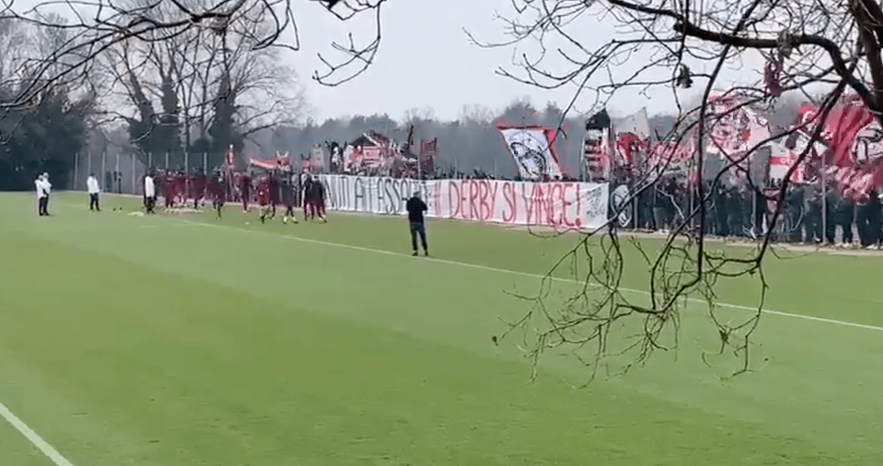 Milan recibe visita de su afición previo al Derbi ante el Inter