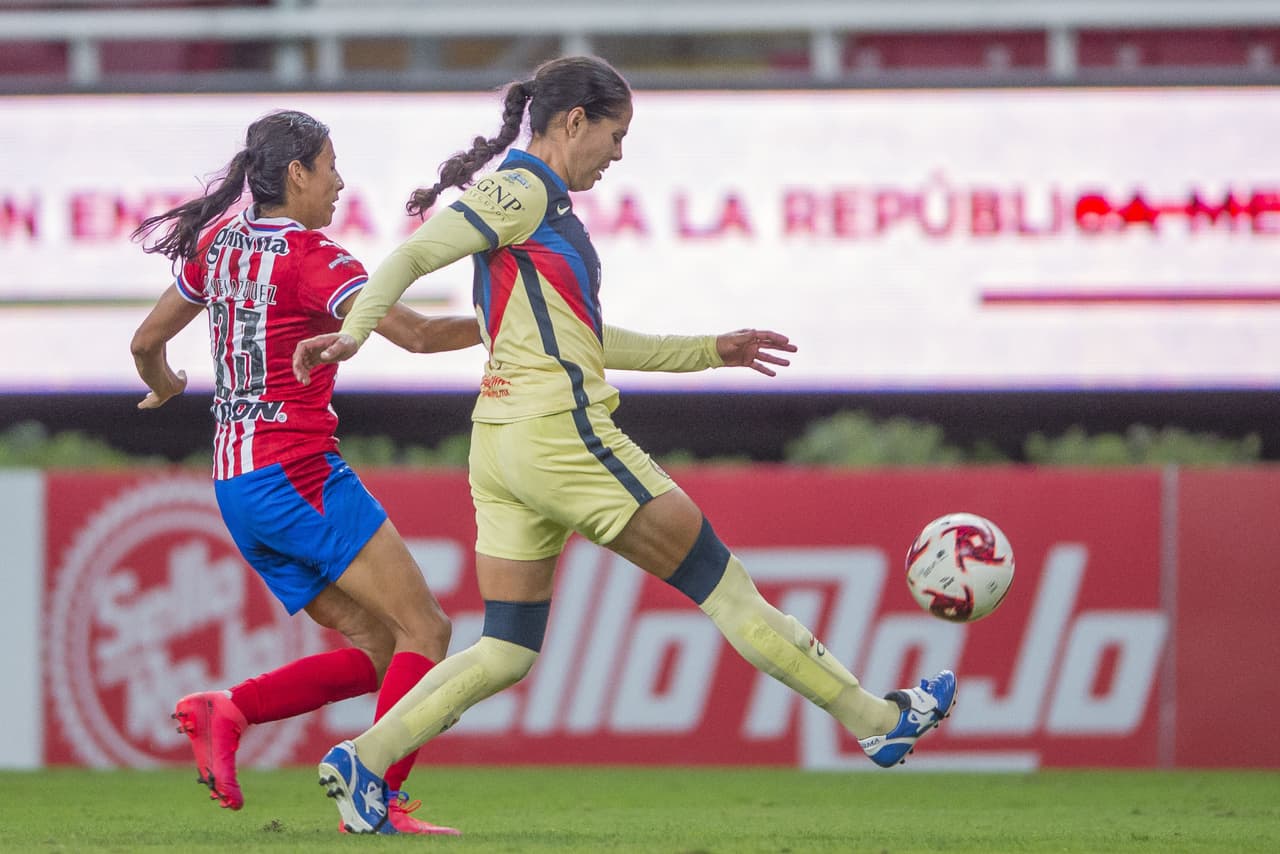 Con una victoria de 1-2 sobre las Chivas, las Águilas del América llegan a la quinta posición de la tabla con 34 unidades.