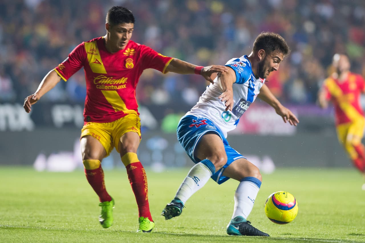 Pero se encontró con una defensa que fue impenetrable que impidió el tanto poblano.
