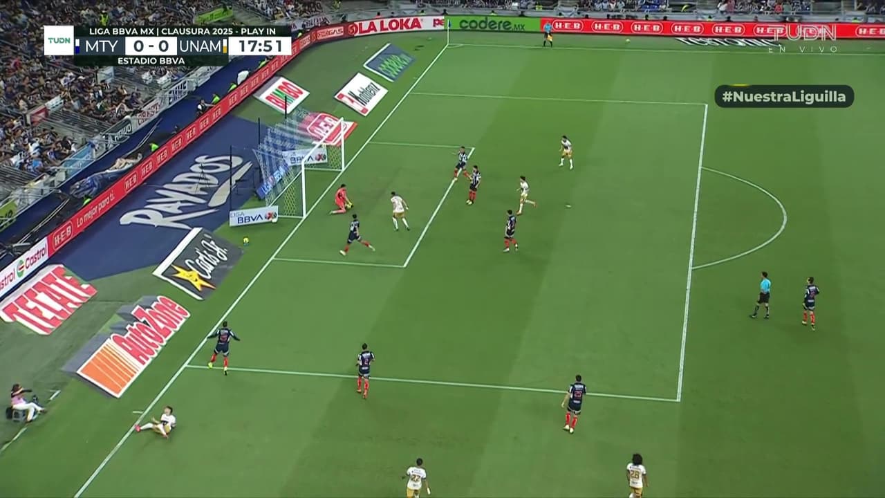 ¡Terrible falla de Funes Mori! El mellizo falla solo frente a la portería