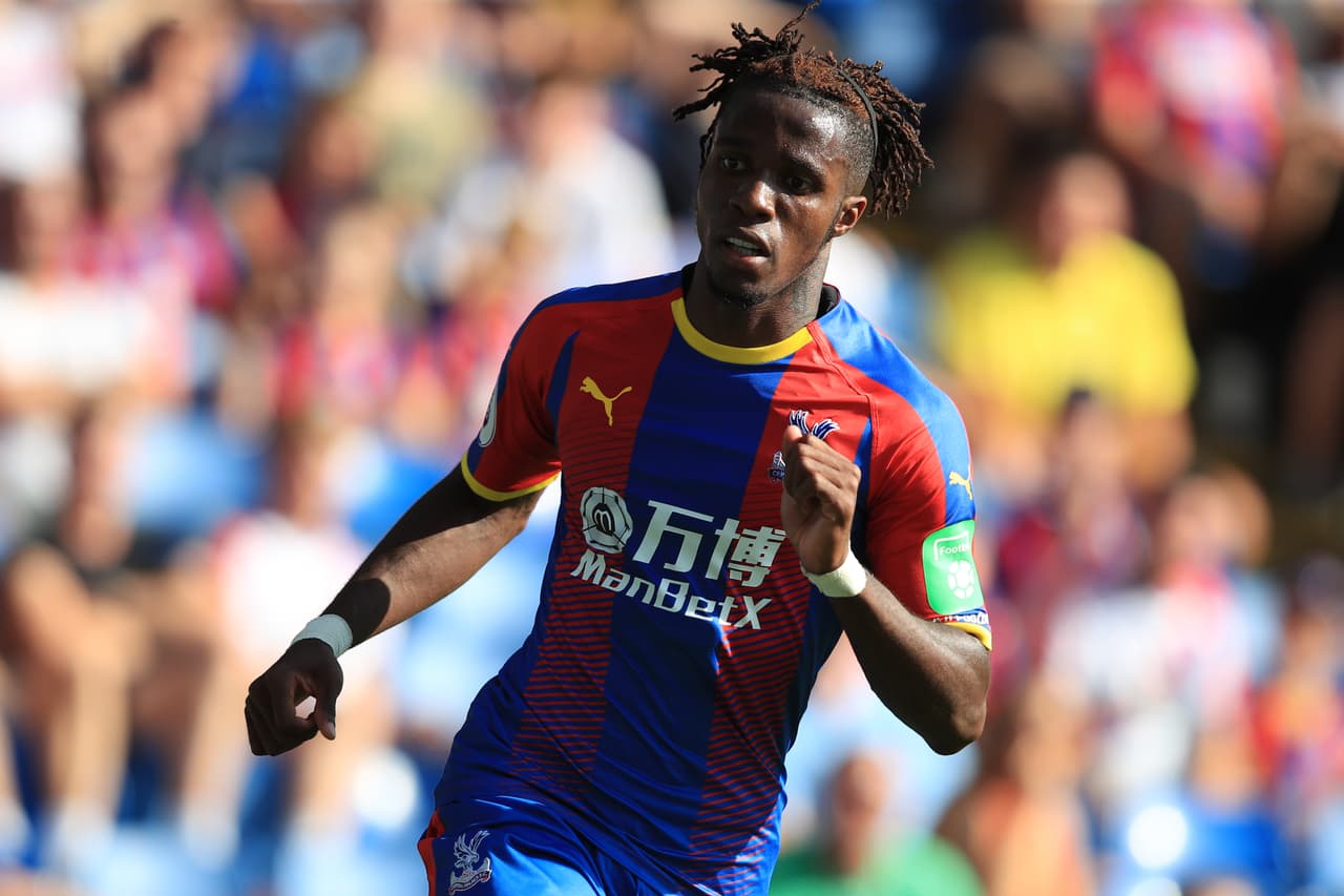 <b>Wilfried Zaha al Chelsea: </b>con sus goles en el Crystal Palace, el delantero marfileño está muy cerca de dar un paso más en su carrera. Aunque en el Manchetser United no pudo brillar, Sarri lo tiene visto para mejorar su ofensiva.
