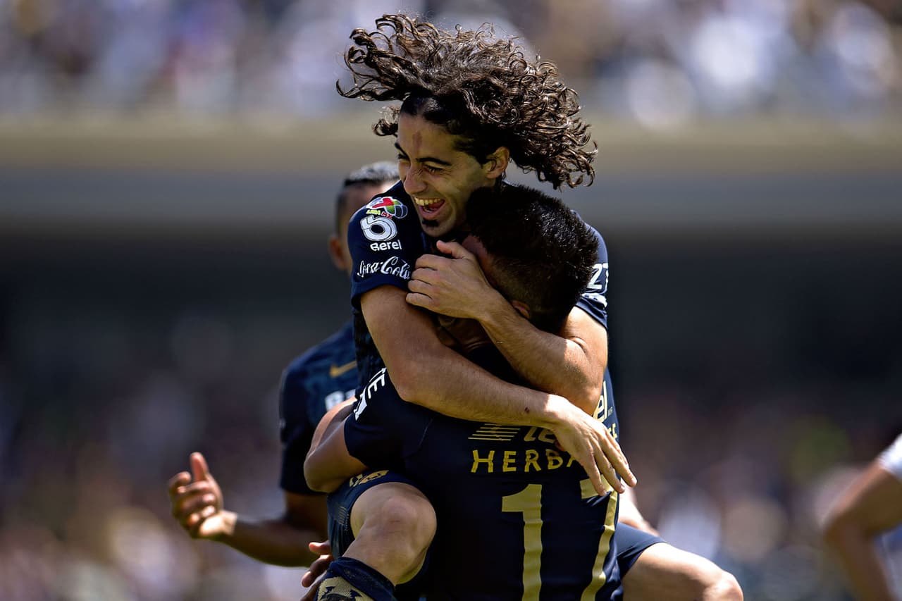 Dos equipos mantienen el paso perfecto en casa en el torneo: uno es Tijuana, el otro son los Pumas, que vencieron 1-0 a Chiapas en el Estadio Olímpico.