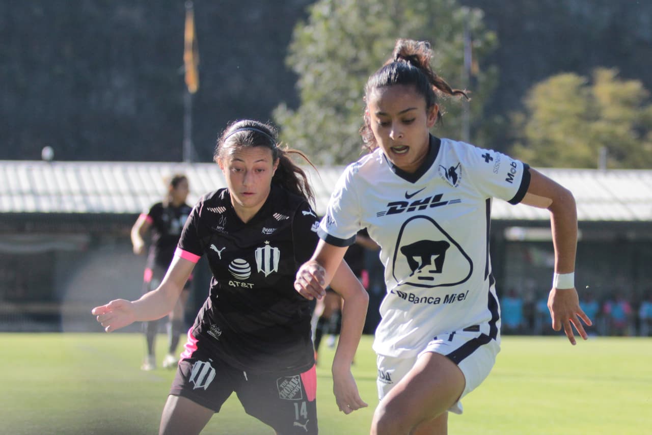 Pumas y Rayadas empatan en la ida de los Cuartos de Final | Las universitarias marcaron el 1-1 en los últimos minutos del juego en Cantera.